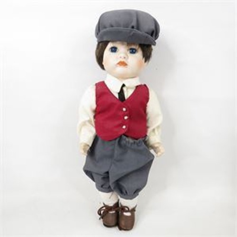 Vintage Kingstate The Doll Crafter Jason Porcelain Boy Doll Newsboy Outfit Stand